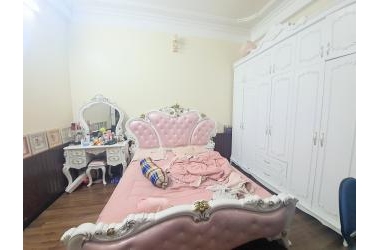 NHÀ CHIẾN THẮNG CHIA LÔ KINH DOANH TỐT Ô TÔ ĐỖ CỬA 42M 5 TỶ